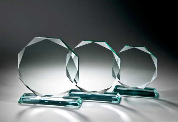 Achteckiges Jade-Glas in 3 Größen