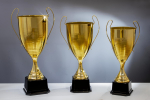 XXL - Metallpokal gold